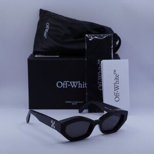 Off-White OERI144 HILO 1007 Cat Eye Sunglasses – Black/Grey